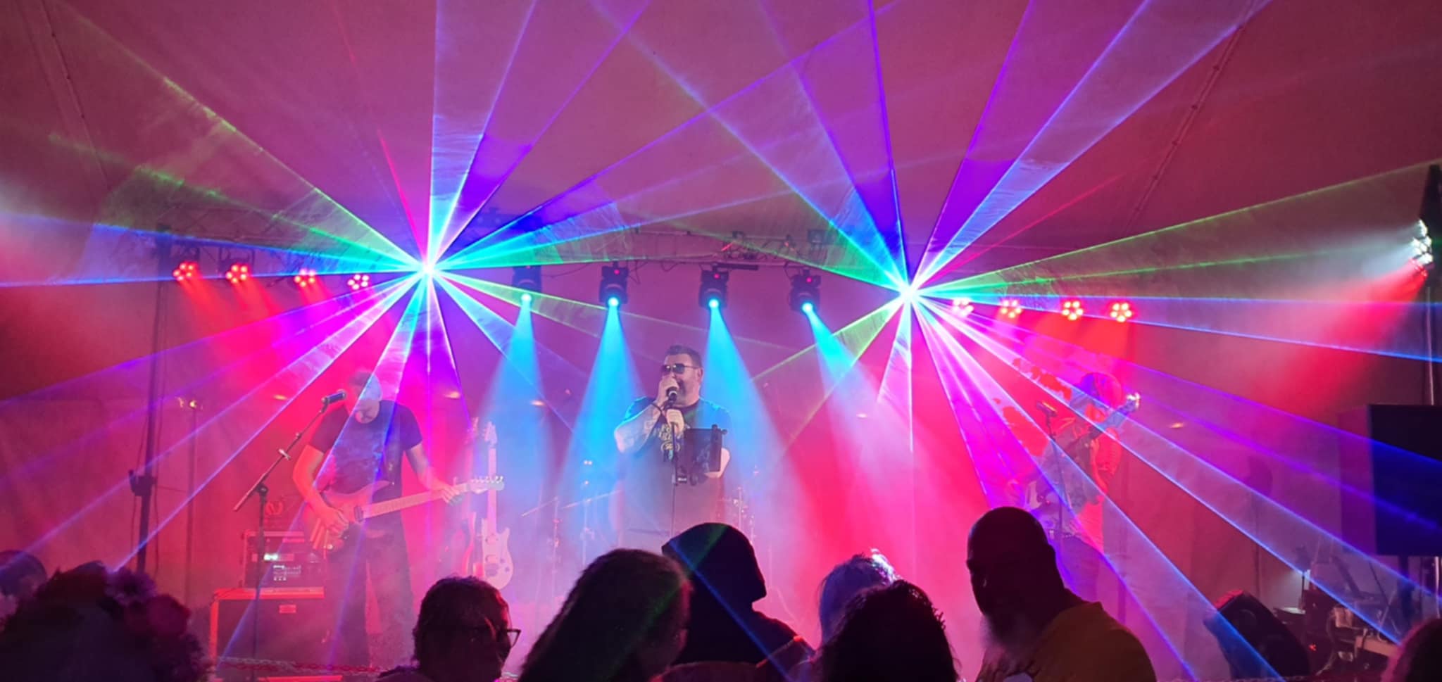 Wild Festivals glitter night girls